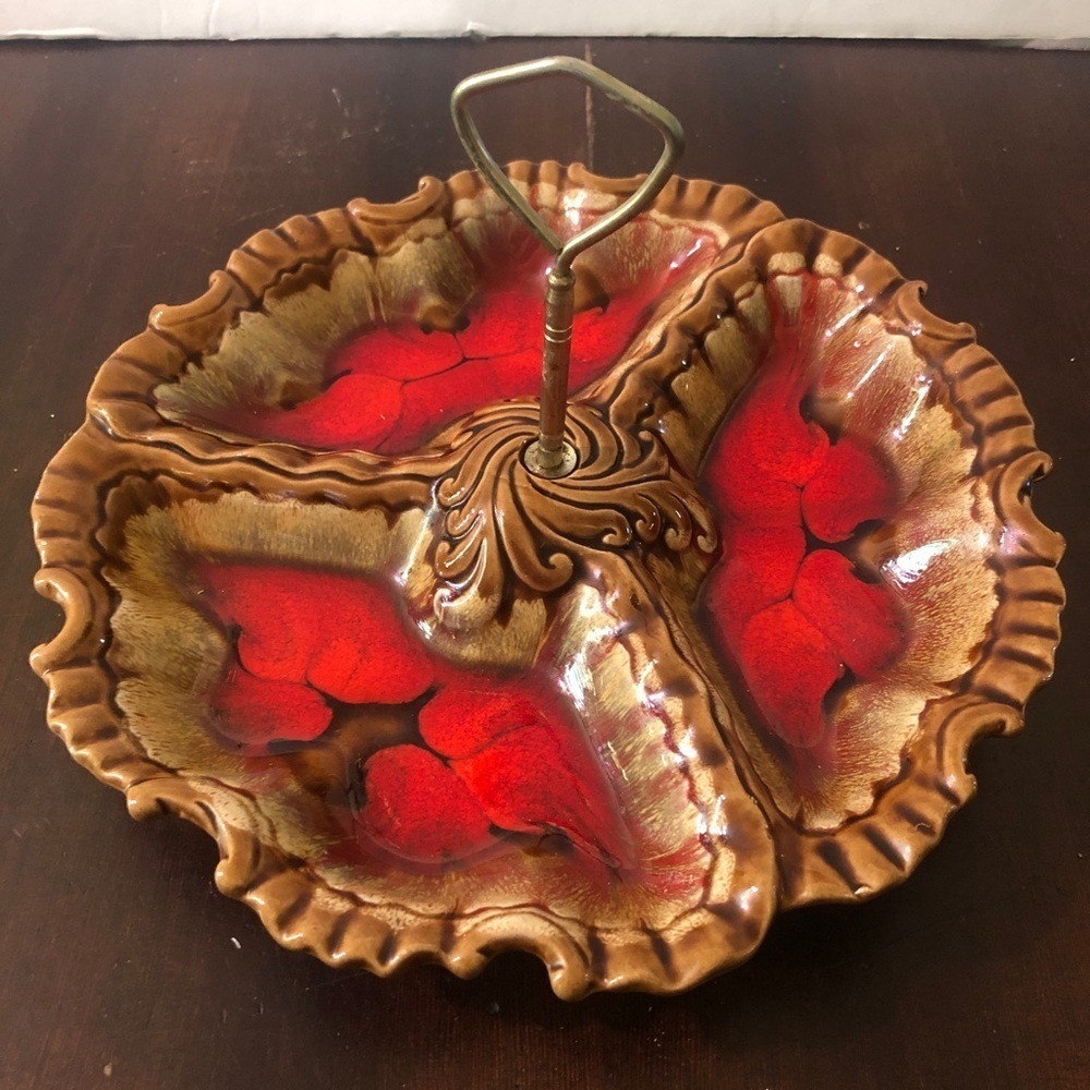 - Vintage Red And Brown Serving Platter. Removeable Handle. 11”